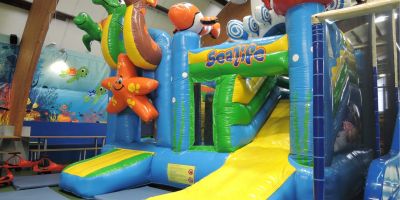 Huepfburg header start 01